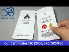 белая сумка с защитой от детей