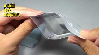 Сумка с замком от детей и смотровым окошком.