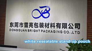 белый закрывающийся мешочек-стойка