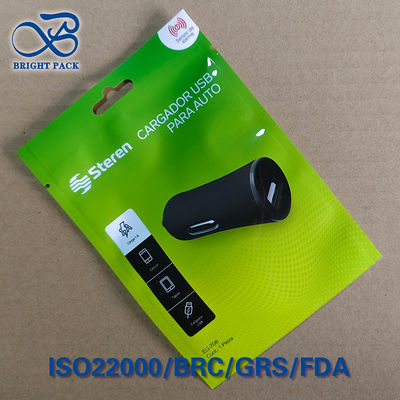 Высокопроницаемая упаковка для зарядки автомобилей с двойным USB-накопителем. Сертификат CE/RoHS